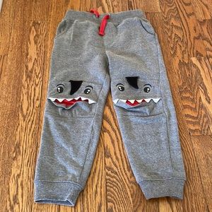 Hollywood sweat pants size 6